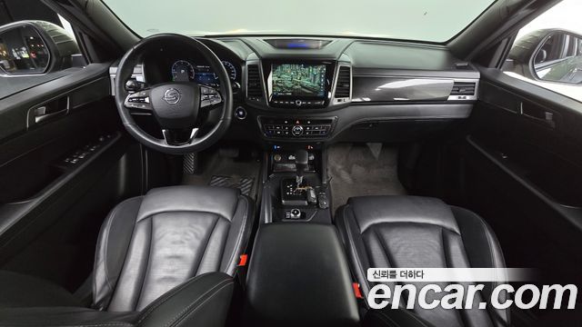 KG Mobility Rexton — interior