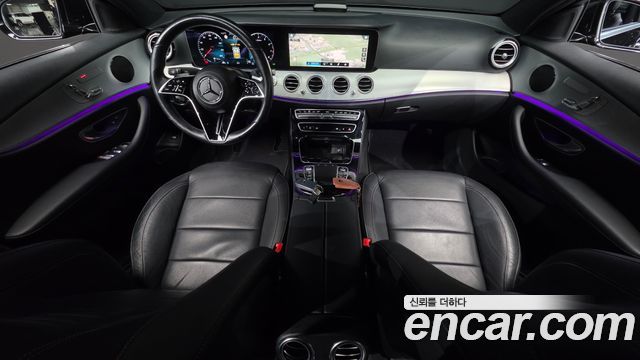 Mercedes-Benz E-Class — interior