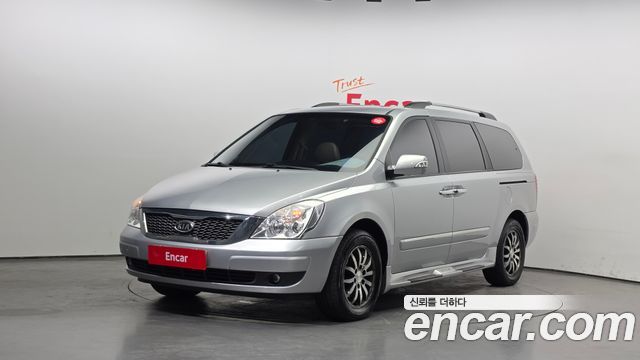 Kia Carnival — exterior