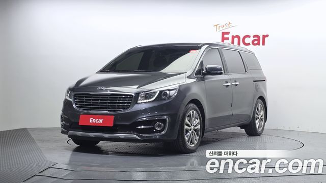 Kia Carnival — exterior