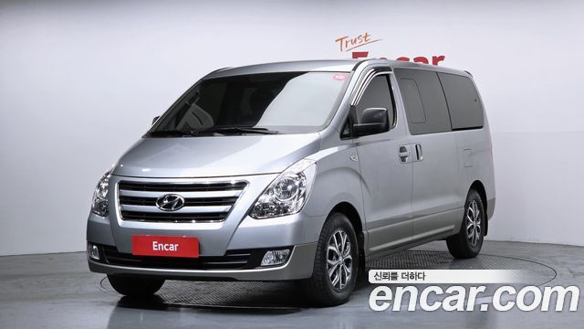 Hyundai Starex