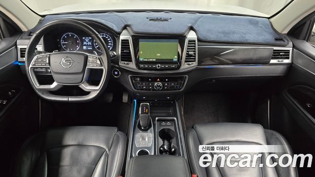 KG Mobility Rexton — interior