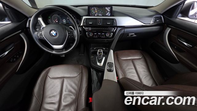 BMW 4 Series — interior