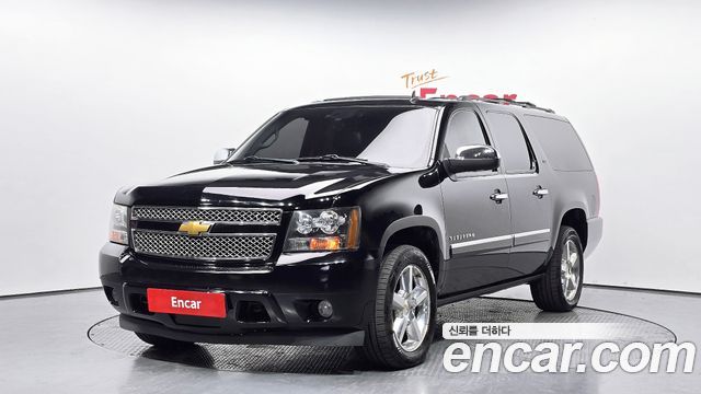 Chevrolet Suburban Van — exterior