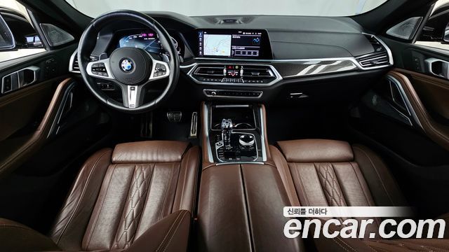 BMW X6 — interior