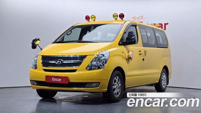 Hyundai Starex — exterior
