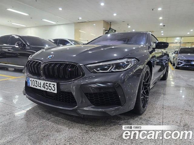 BMW M8