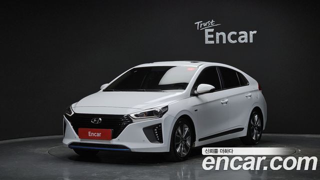 Hyundai Ioniq — exterior
