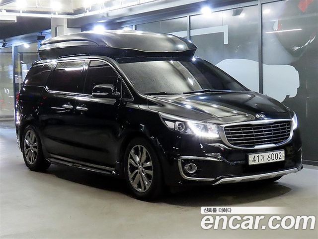 Kia Carnival — exterior