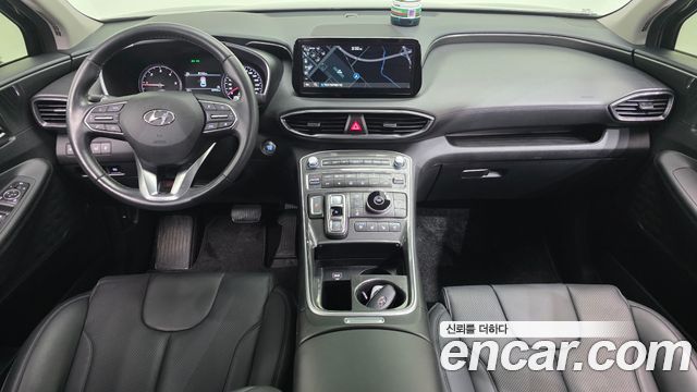 Hyundai Santa Fe — interior