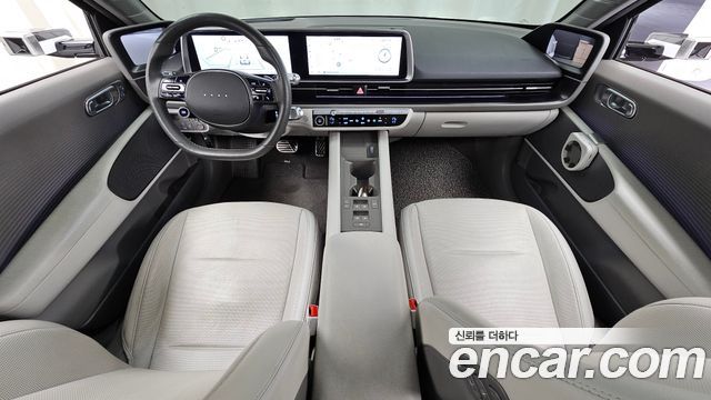 Hyundai IONIQ 6 — interior