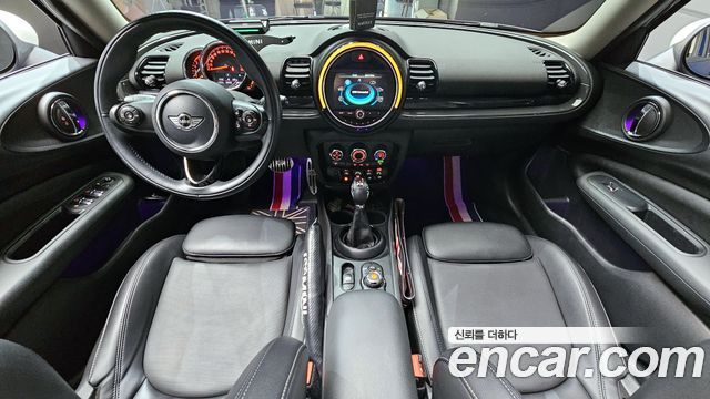 MINI Clubman — interior