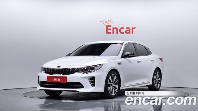 Kia K5 — exterior