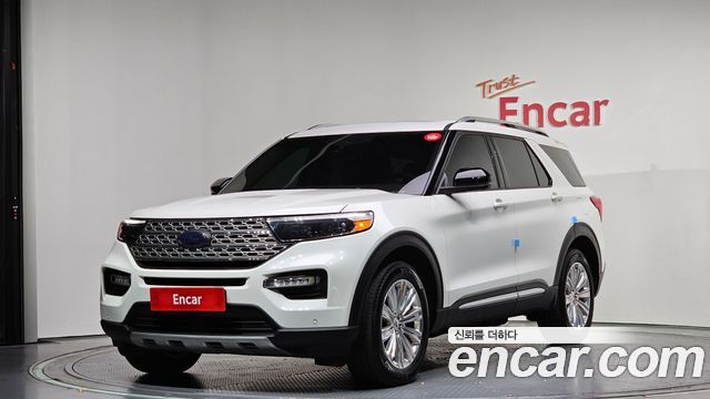 Ford Explorer — exterior