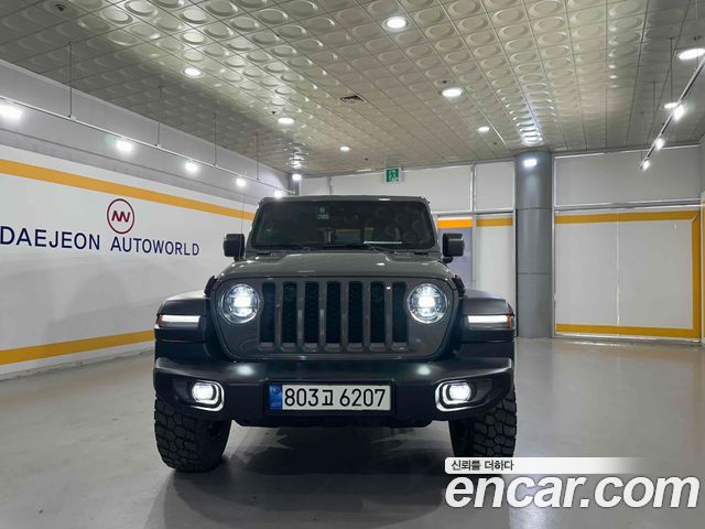 Jeep Gladiator — exterior