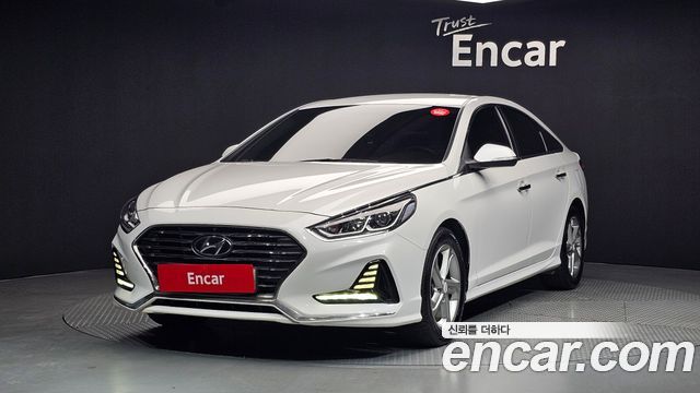 Hyundai Sonata — exterior