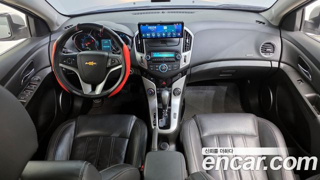 Chevrolet Korea Cruze — interior