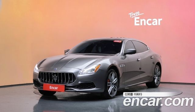 Maserati Quattroporte