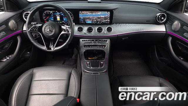 Mercedes-Benz E-Class — interior