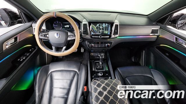 KG Mobility Rexton — interior