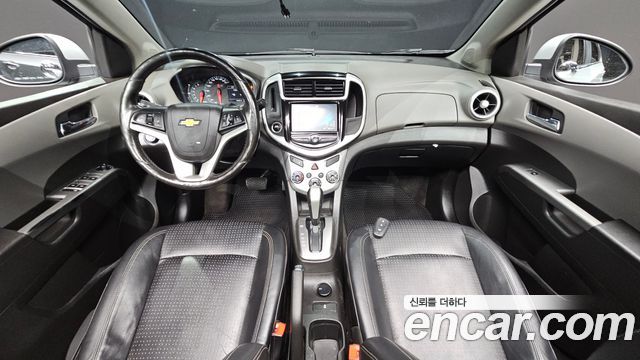 Chevrolet Korea Aveo — interior
