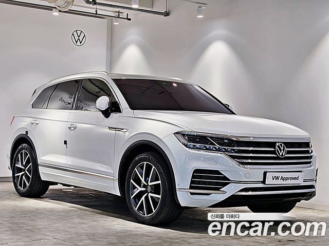 Volkswagen Touareg — exterior