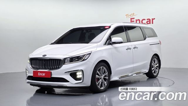 Kia Carnival — exterior