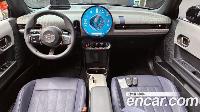 MINI Cooper Convertible — interior