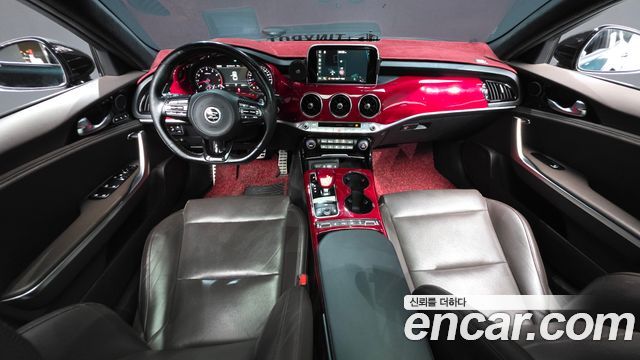 Kia Stinger — interior