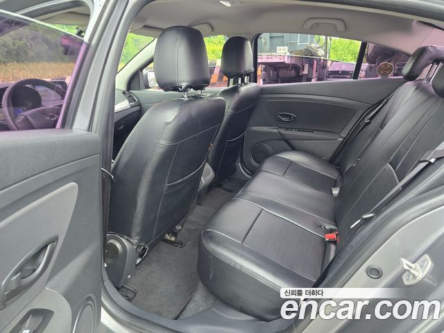 Renault Korea SM3 — interior