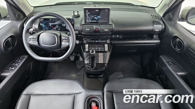 Hyundai Casper — interior