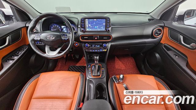Hyundai Kona — interior
