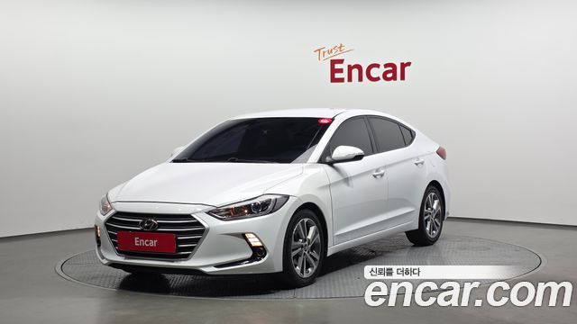 Hyundai Avante — exterior