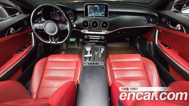 Kia Stinger — interior