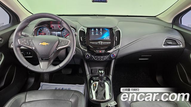 Chevrolet Korea Cruze — interior