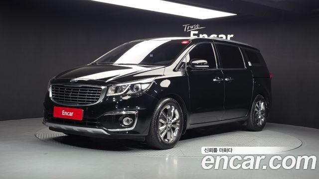 Kia Carnival — exterior