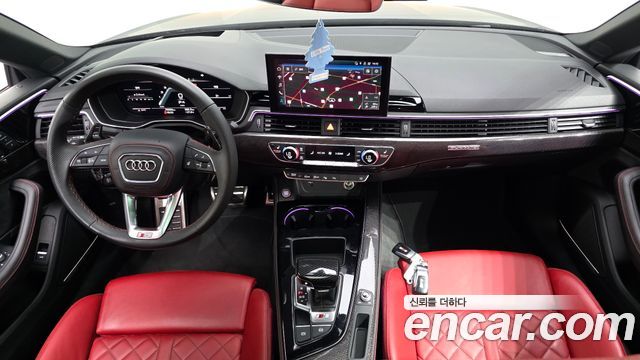 Audi S5 — interior