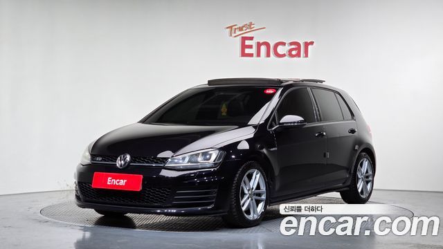 Volkswagen Golf — exterior