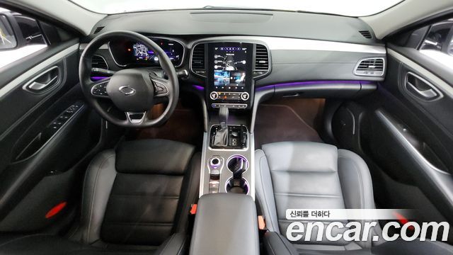 Renault Korea SM6 — interior
