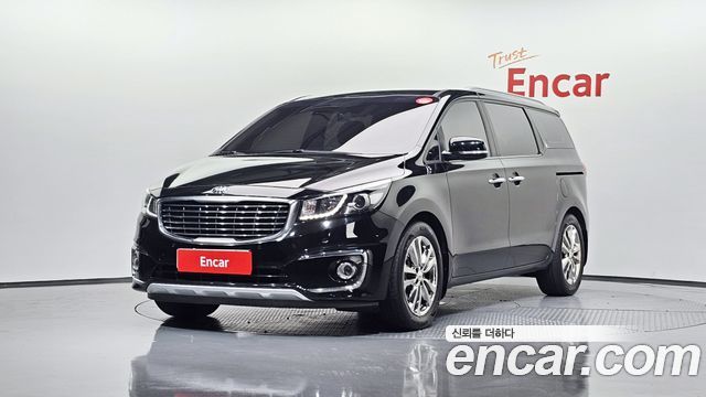 Kia Carnival — exterior
