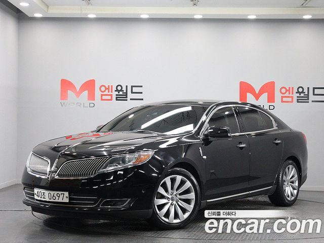 Lincoln MKS — exterior