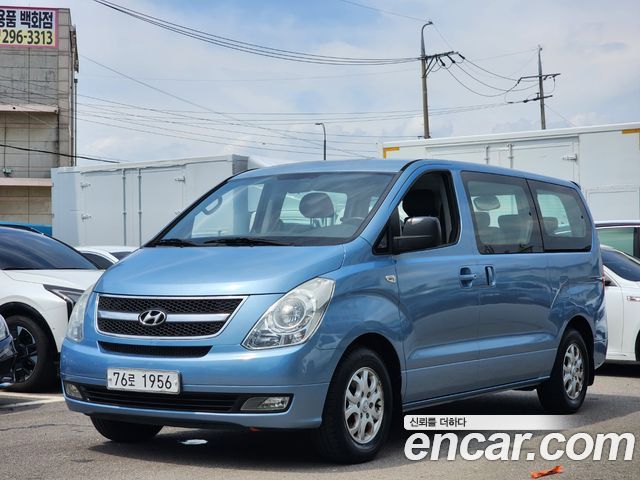 Hyundai Starex — exterior