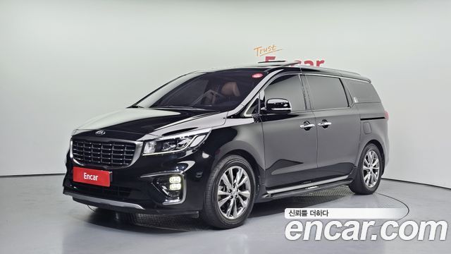 Kia Carnival — exterior