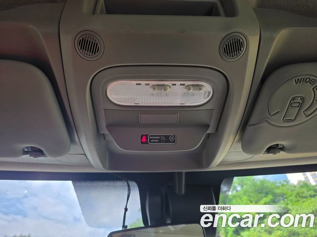 Renault Korea Master — interior