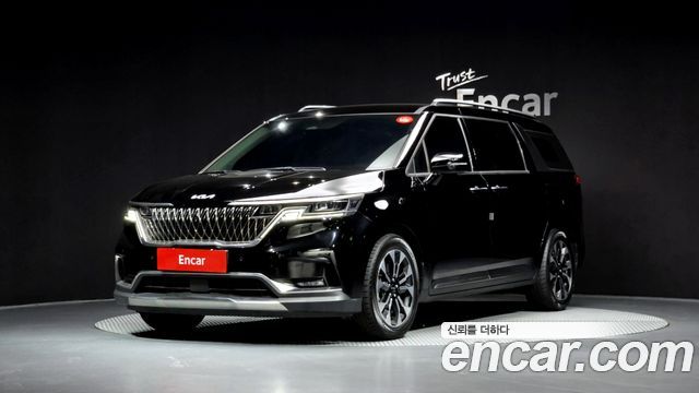 Kia Carnival — exterior