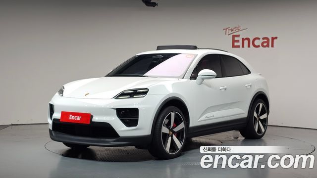 Porsche Macan — exterior