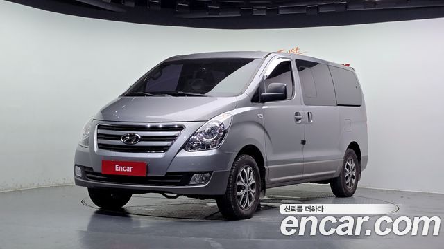 Hyundai Starex — exterior