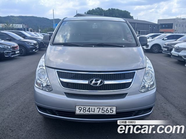 Hyundai Starex — exterior