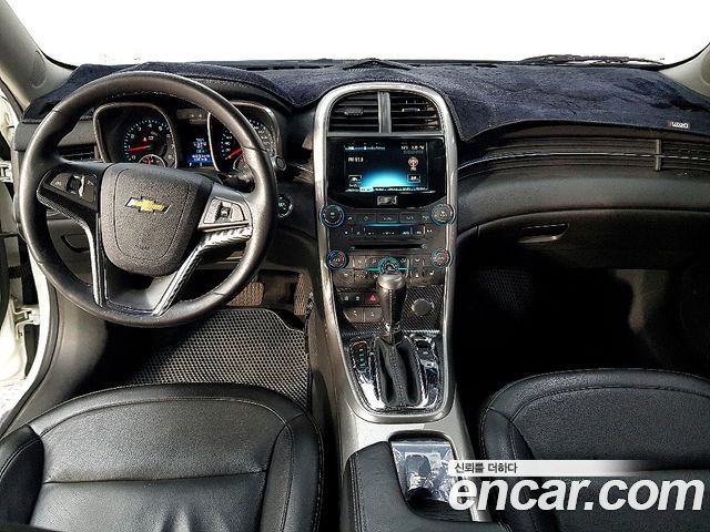 Chevrolet Korea Malibu — interior