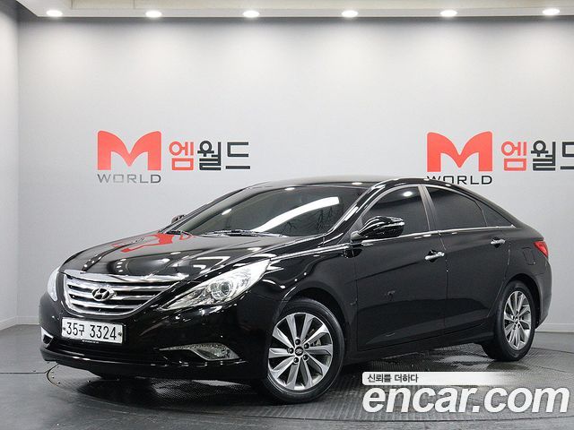 Hyundai Sonata — exterior